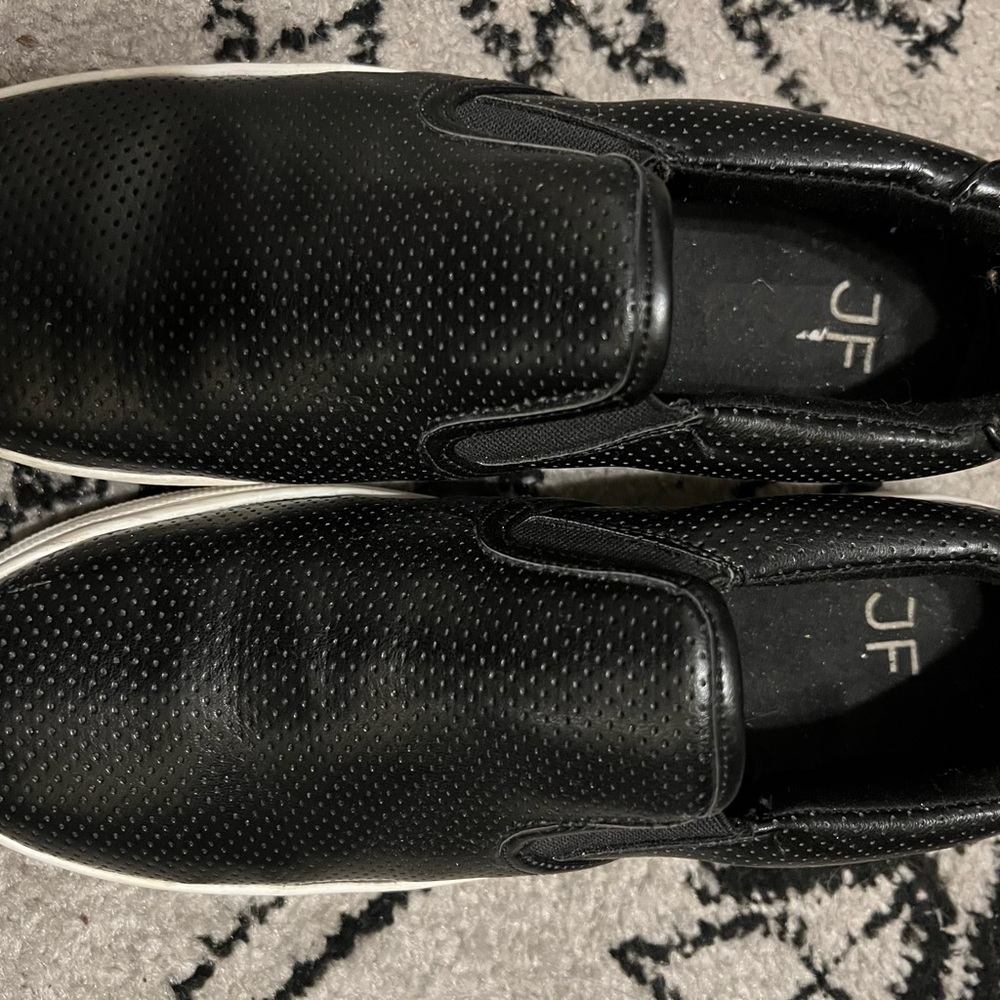 JF faux leather slip on sneakers, Women Size 9